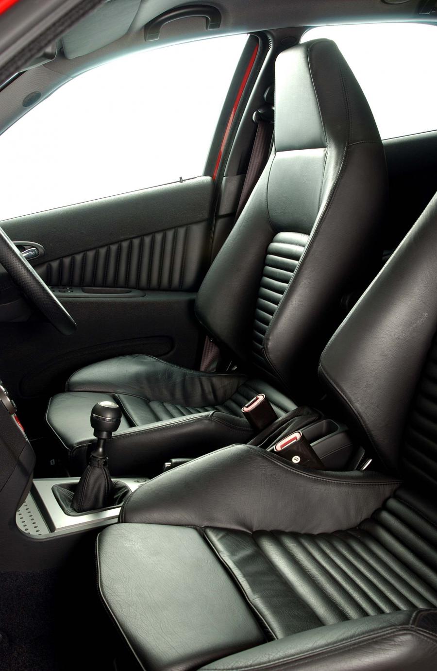 Интерьер Alfa Romeo 156 GTA (932A) 2003 года  (ZA) (фото 5 из 28)